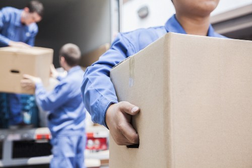 Transparent pricing for Man And Van Streatham service