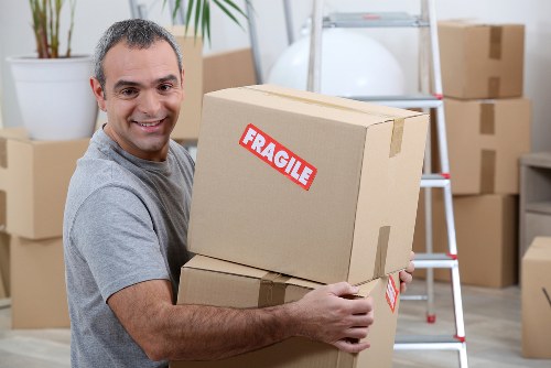 Professional moving truck support for local relocation in Streatham