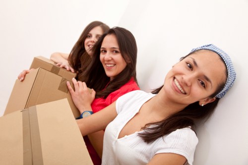 Local removals truck used for a Streatham flat or house move