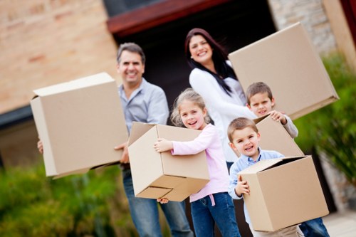 Transport support for bulky furniture and boxes in Streatham